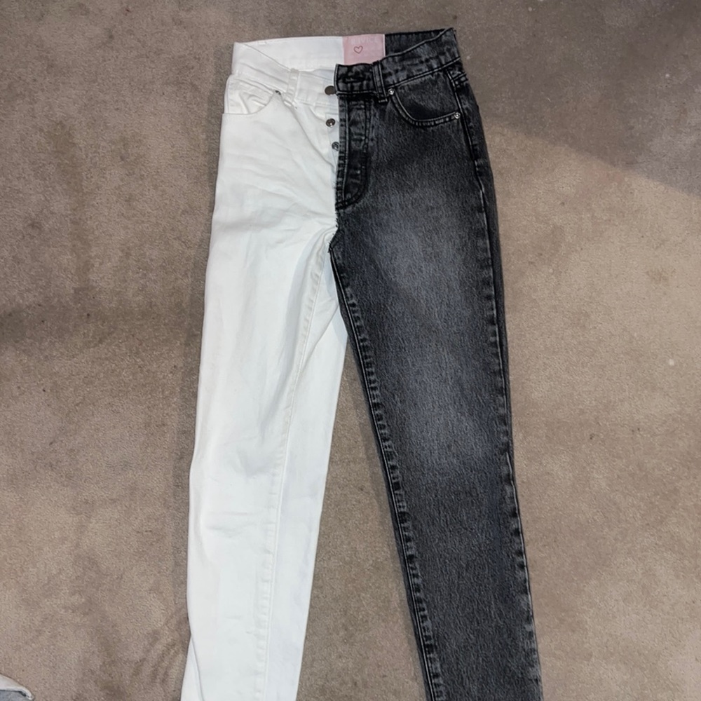 REVICE COLOR BLOCK JEANS
